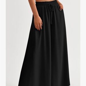 NWT and bag Black Wide-Leg Women's Pants size M